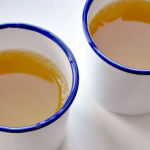 Čaj od đumbira: Čisti jetru, otapa bubrežne kamence i smanjuje bolove u zglobovima – recept